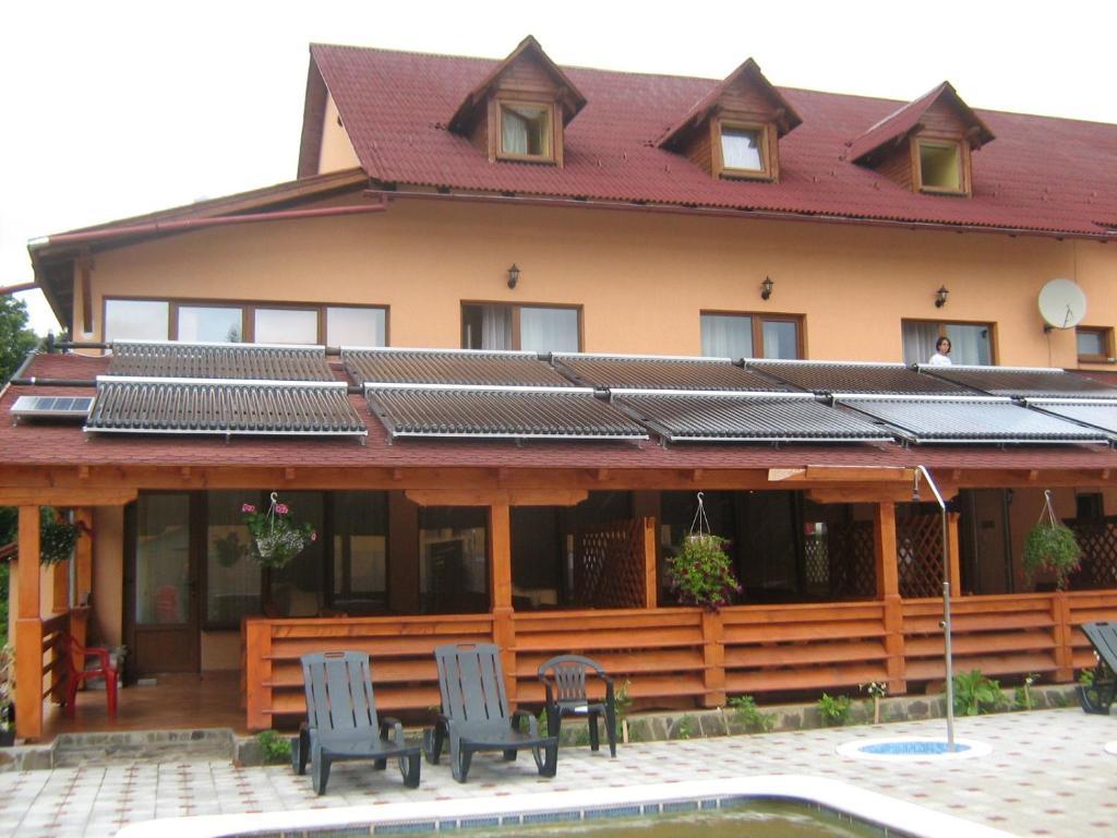 Pension Teleptean Ocna Şugatag 外观 照片